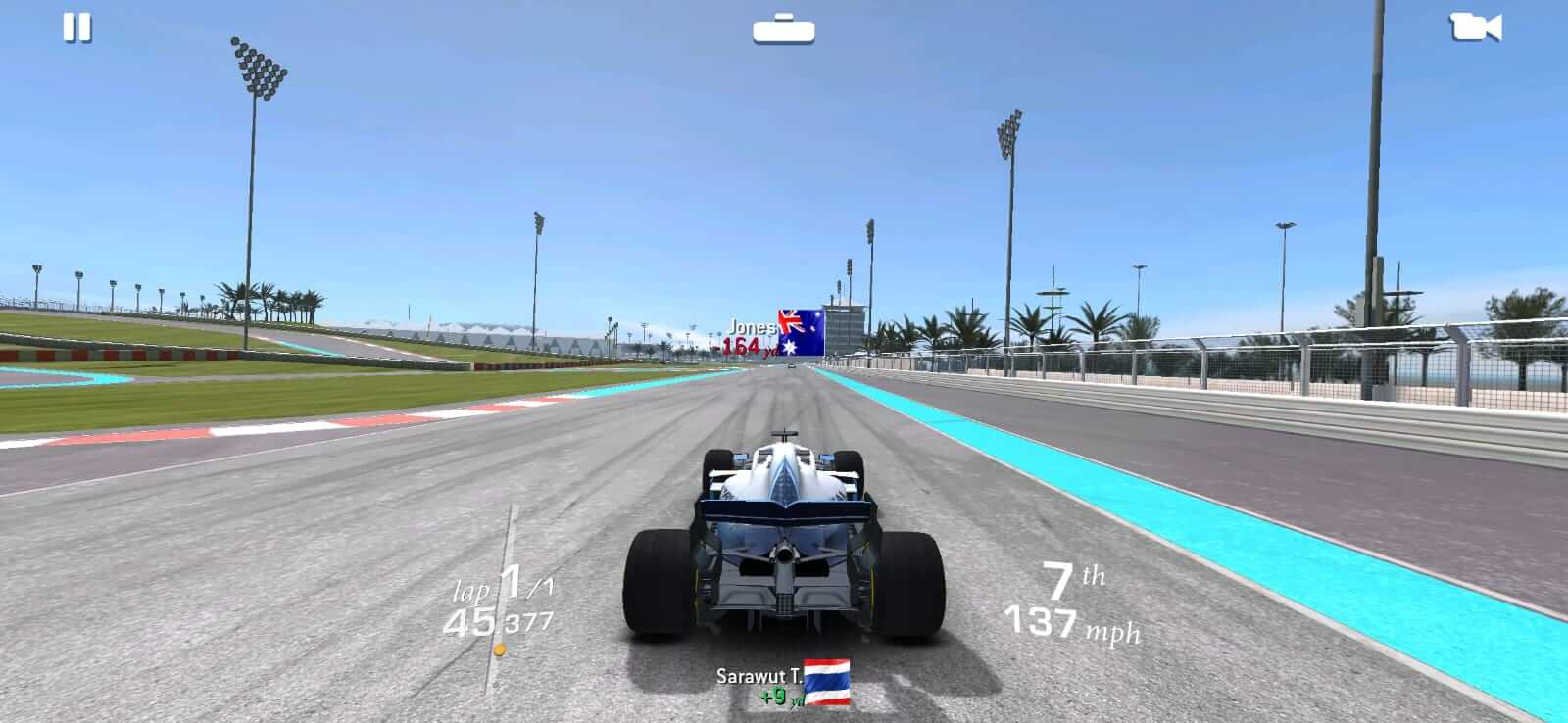 Screenshot Real Racing 3 APK